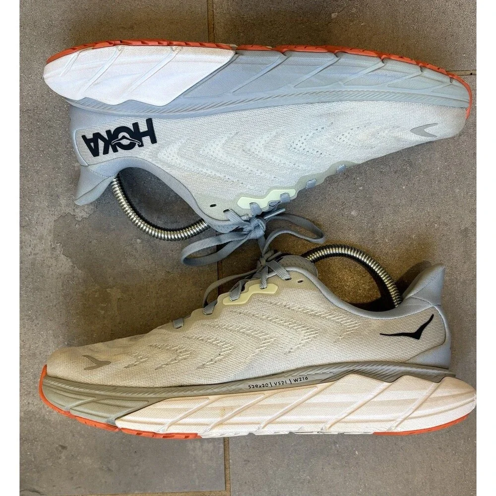 Hoka One One Arahi 6 Women’s Running Shoe Size 8B Plein Air/Blue Fog Lace Up